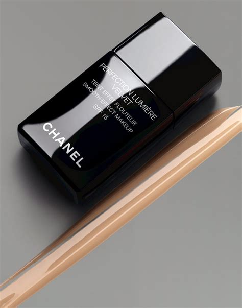 chanel perfection lumiere velvet foundation colors|does chanel foundation have spf.